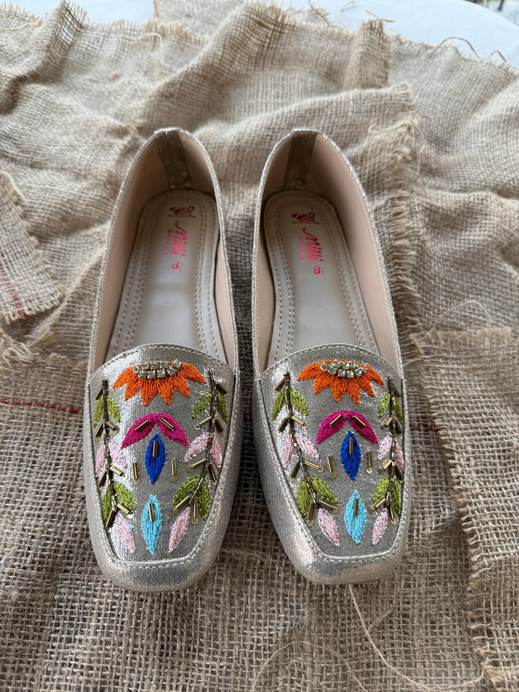 Embroidered Formal Loafers